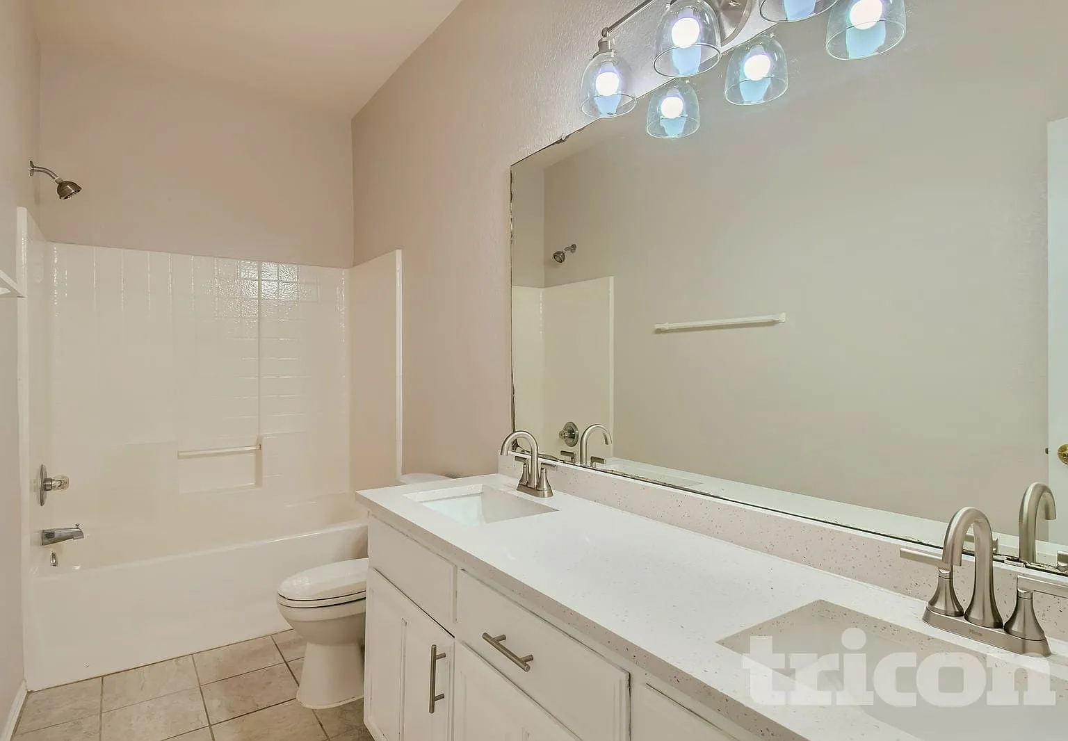 7101 Crenshaw Drive Benbrook TX — Photo 4