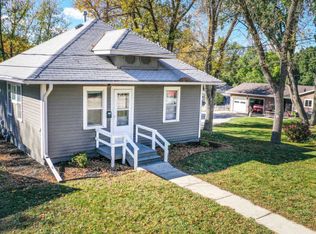 916 Calvin St, Fergus Falls, MN 56537