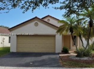 1486 Mira Vista Cir, Fort Lauderdale, FL 33327