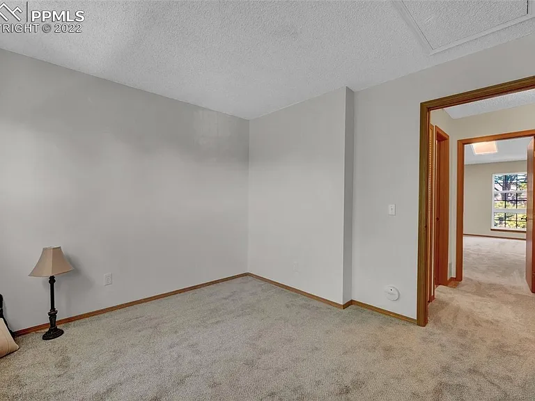 3467 Queen Anne Way — Photo 18