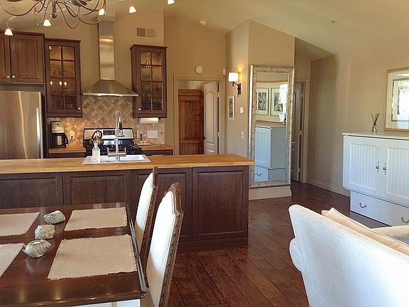 Laminate Wood Flooring