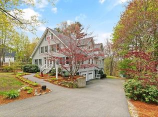 256 Grove St, Reading, MA 01867