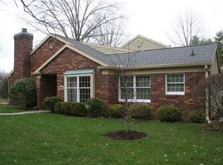 2621 E Windermere Woods Dr, Bloomington, IN