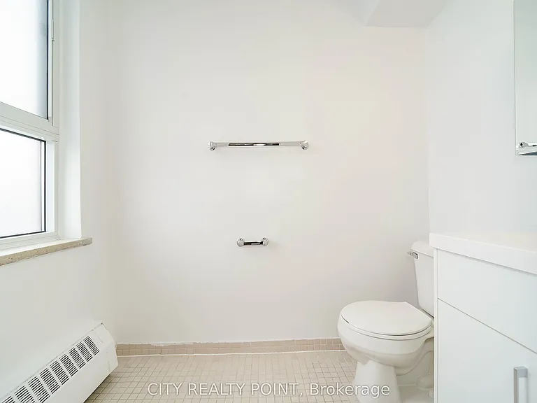 6200 Bathurst St #1504 — Photo 15