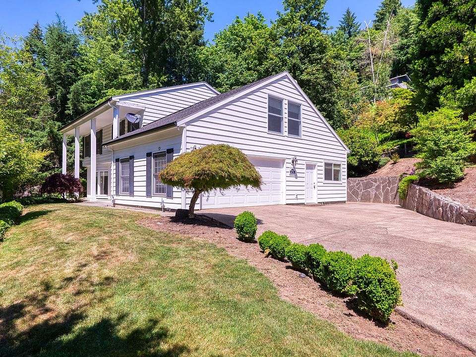 1st image of 18052 Hobbit Ct