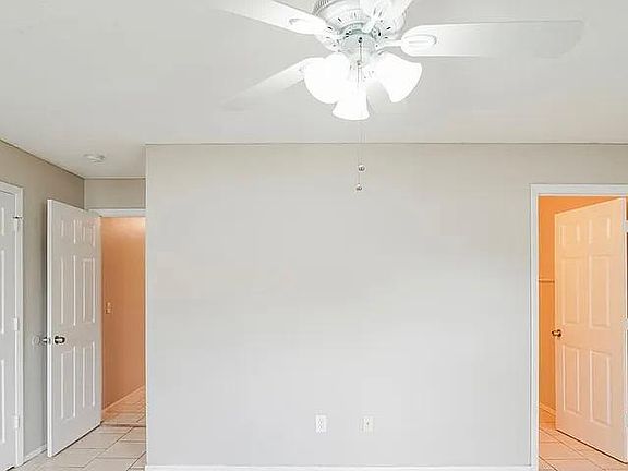 4th image of 1338 Prairie Meadows Dr