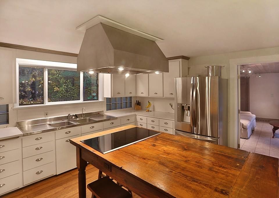 99 MILL ST Middleton MA Zillow