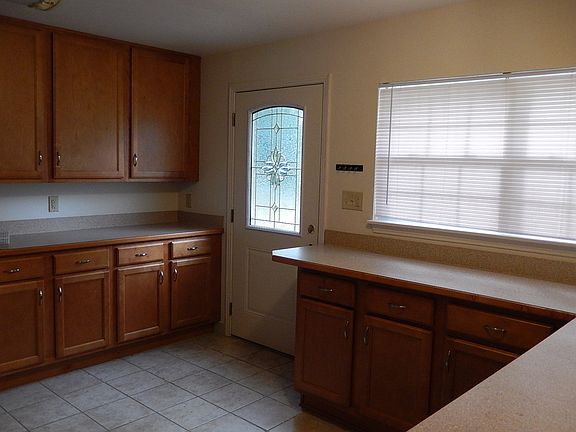 5th image of 307 N Dellview Dr
