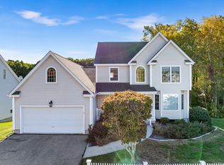 14 Regatta Dr #14, Niantic, CT 06357