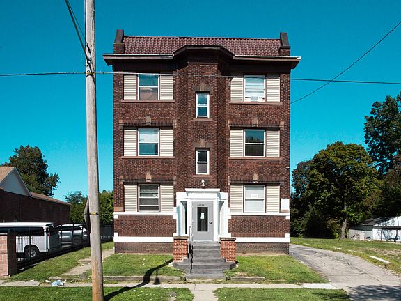 2nd image of 10703 Lee Ave #1