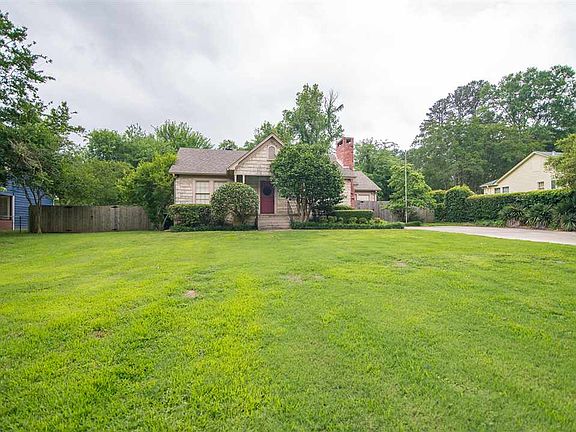 3rd image of 1402 W Pinecrest Dr