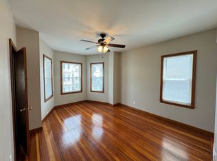 34 Swift St #2, New Bedford, MA 02740