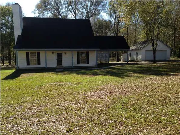 509 Regina Dr, Satsuma, AL 36572