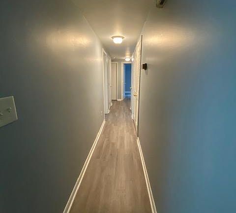 4th image of 1114 Maiden Ln #10