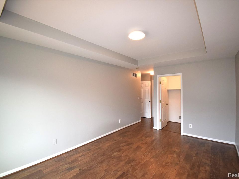 30112 Raintree Cir, photo 18