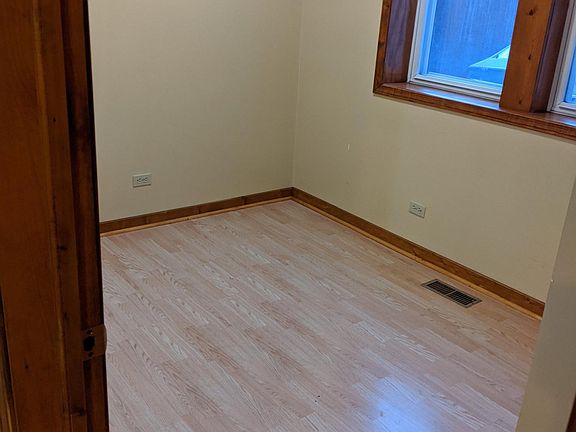 4th image of 4591 S Archer Ave Floor 1