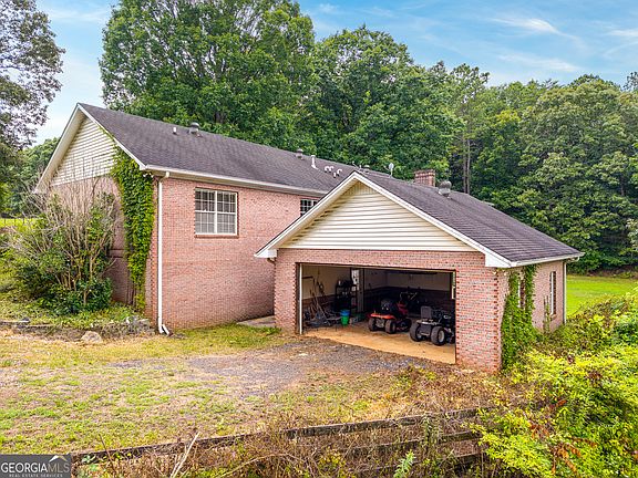 5th image of 25 Loon Ln