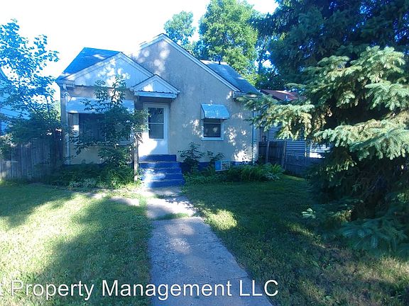 3rd image of 2935 Thomas Ave N
