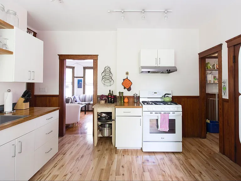 20 Waldo Ave #2 — Photo 9