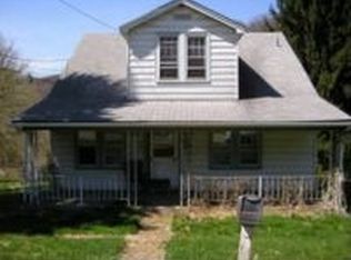 444 McKee Rd, North Versailles, PA 15137