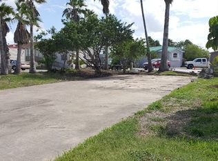 126 E Bonnet Cir, Port Isabel, TX 78578