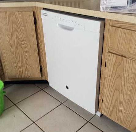 5th image of 833 Hill Dr APT G