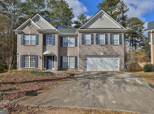 1401 Parkview Glen Ln, Stone Mountain, GA 30087
