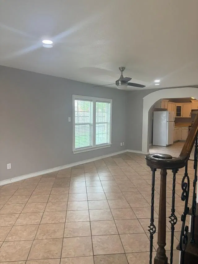 2 bed, 1.5 bath, 1384 sqft, $1,500 — Photo 2