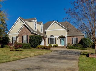 114 Conifer Dr, Forsyth, GA 31029