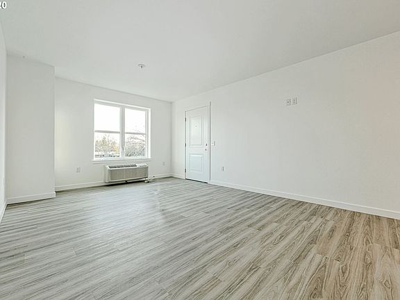 5th image of 1505 N Humboldt St #3D
