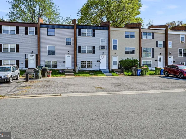 206 Whitherspoon Ln, Newark, DE 19713
