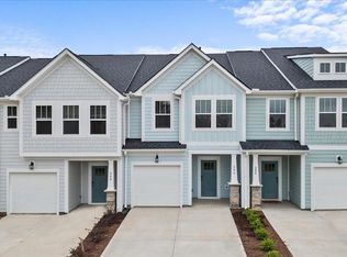 206 Curhill Ln, Simpsonville, SC 29681