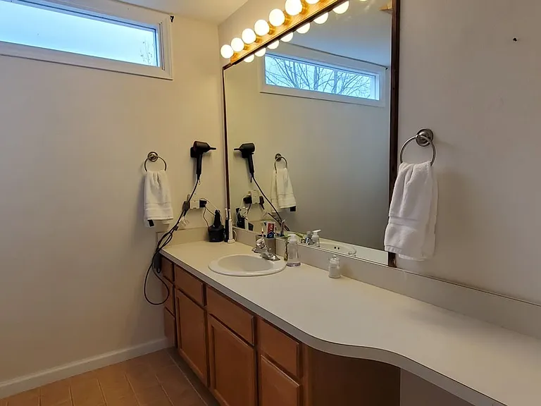 43 Discovery Pl #1 — Photo 6
