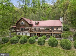 1460 Pitcock Ln, Winchester, VA 22602