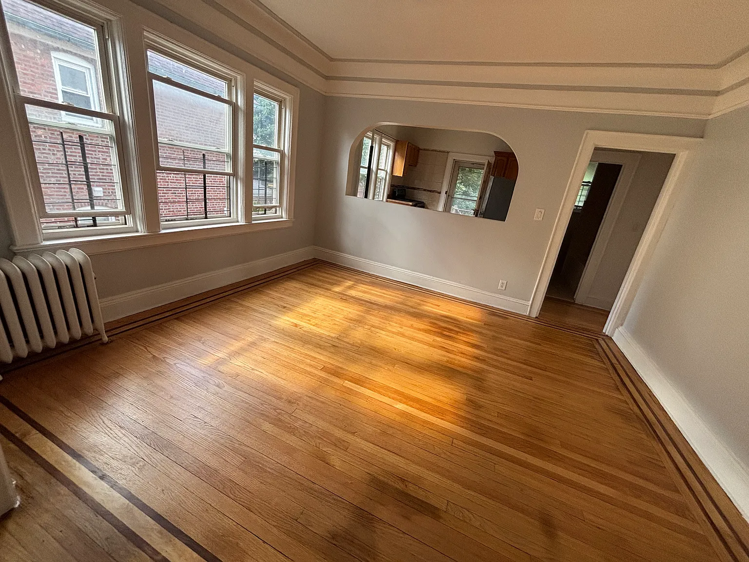 3 bed, 1500 sqft, $3,900 — Photo 3