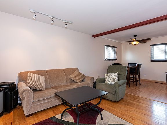 4th image of 639 Dickens Ave