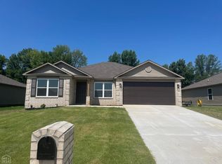 735 Elizabeth Ln, Jonesboro, AR 72405