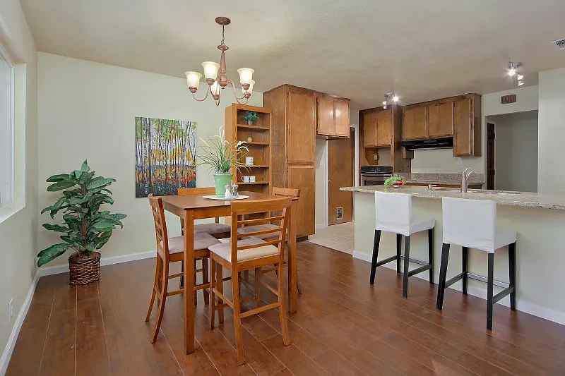 2524 Angie Way photo 1