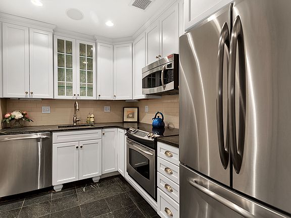 2nd image of 130 Water St APT 10D