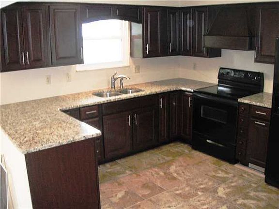 4th image of 9605 Shalemar Dr