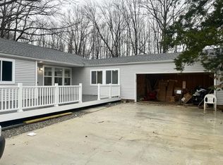 202 Welsh Tract Rd, Newark, DE 19702