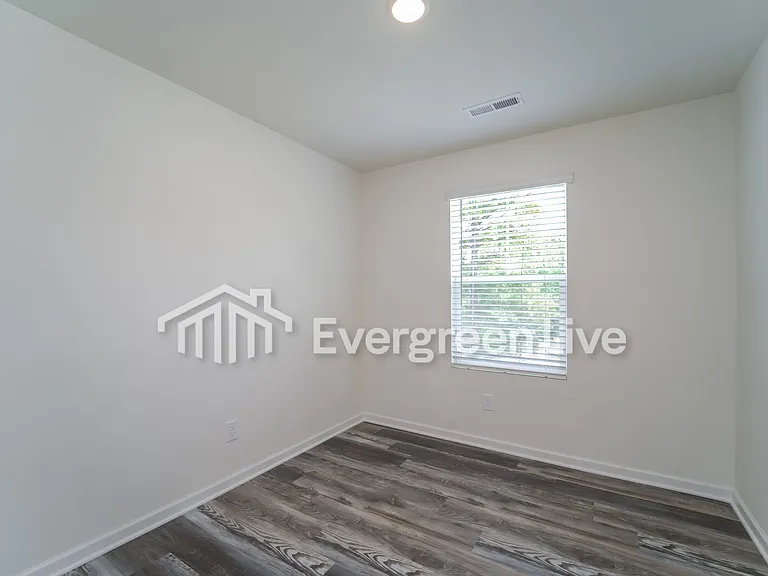 6092 Diamond Pl — Photo 9