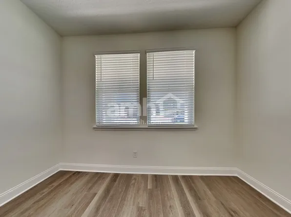 11650 Bay Hill Cir, Jacksonville, FL 32221