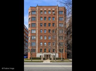 1426 Chicago Ave APT 3N, Evanston, IL 60201