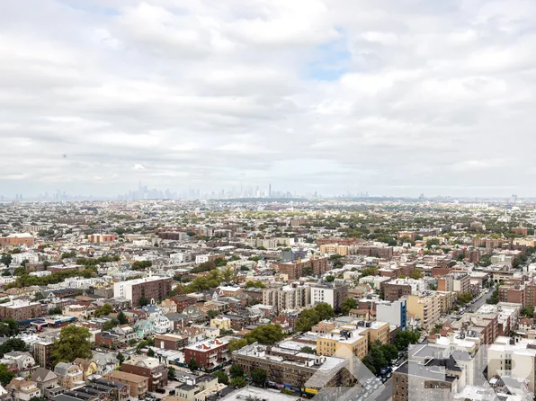 2230 Cropsey Avenue image 13 of 14