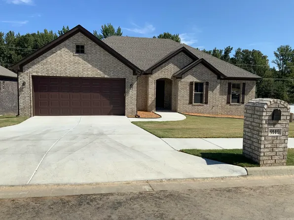 9140 Wooddale Dr, Sherwood, AR 72120