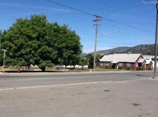 611 N Lincoln St, Colville, WA 99114