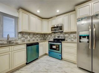 7A Heritage Dr, New City, NY 10956