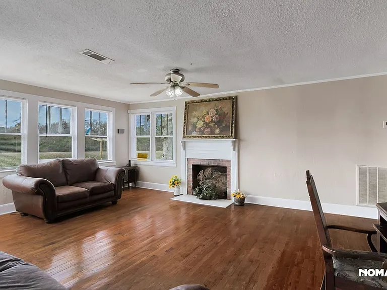 141 Dockweiler Rd N — Photo 8