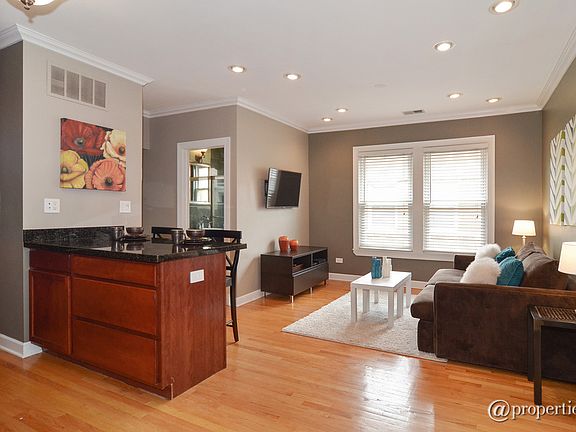Kitchen/Living Room
